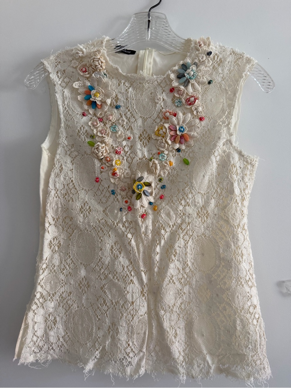 Embroidered Ivory Lace Sleeveless Top